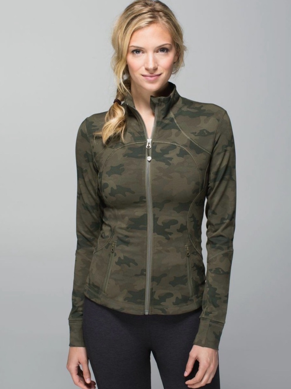 Define Jacket Camouflage Zip-Front - Olive Size 6